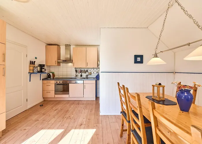 Reetdachhaus Suensbarg *